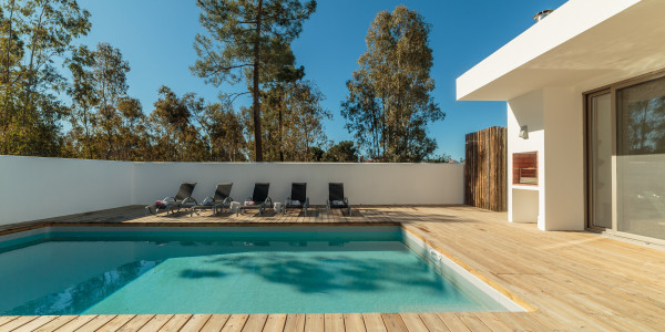 Proyectos de Arquitectura en Santa Coloma de Gramenet · Proyectos de piscinas